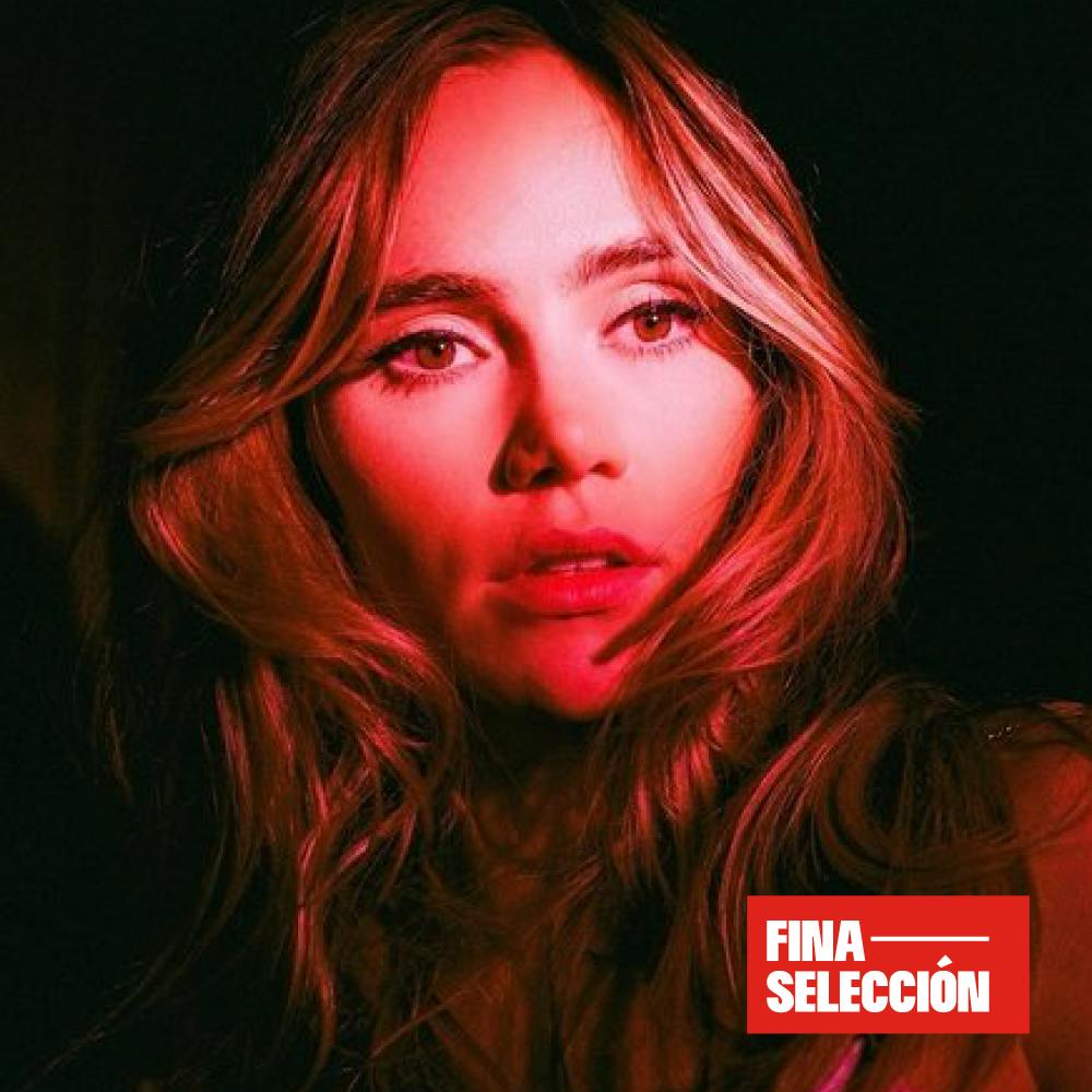 Suki Waterhouse