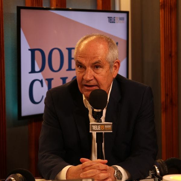 Ex director del diario El País: “El rechazo hacia los medios de comunicación es una norma de conducta general de los populismos”