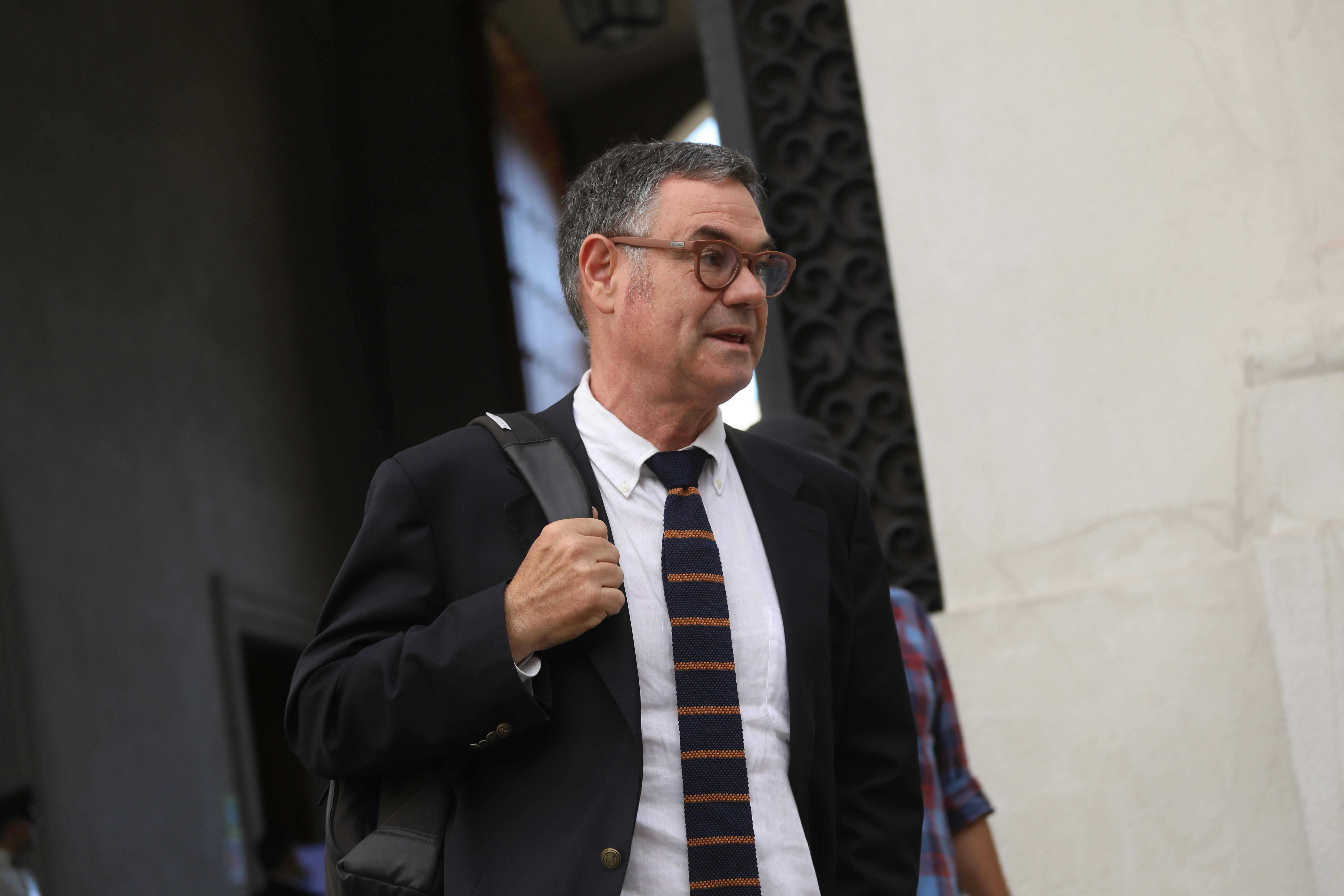 Senador Ossandón: Hay un grupo, partiendo por el Presidente y su equipo, que sus poleras eran del perro Matapacos, y hoy tienen que defender a Carabineros
