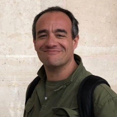 Rodrigo Diez: “los riesgos que presenta hoy la inteligencia artificial son super claros: ciberseguridad, propiedad intelectual y proliferación de las fake news.”