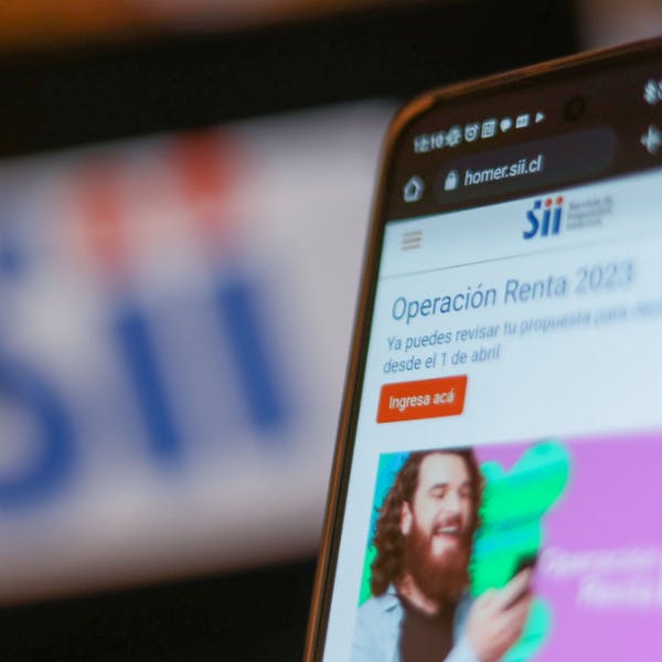 Académica U. Finis Terrae por Operación Renta 2023: “En unos años no va a existir el concepto de devolución de impuestos para los trabajadores independientes”