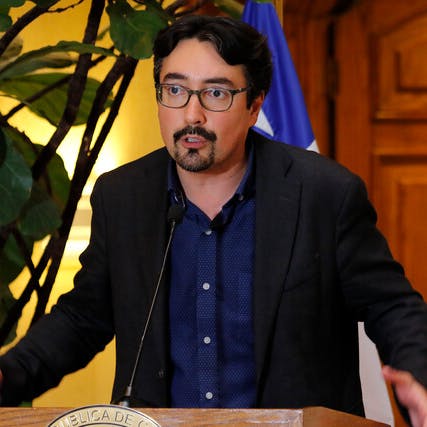 Senador Latorre (RD): “No somos anti-carabineros, entendemos el rol fundamental que cumplen en el resguardo del orden público”