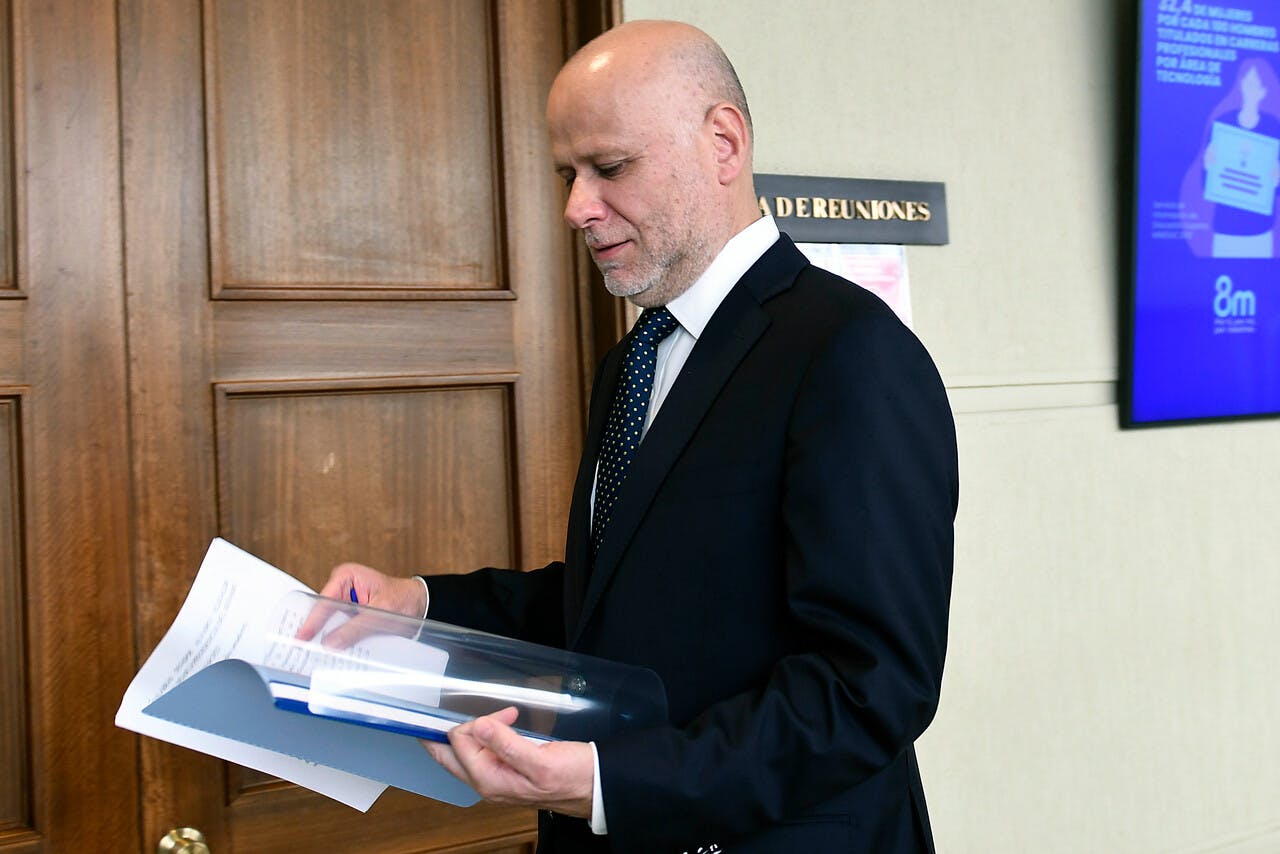 Mayol por Elizalde como nuevo ministro de Boric: La entrada de alguien que debe renunciar al Senado y que ha sido presidente del Senado involucra alguna consecuencia