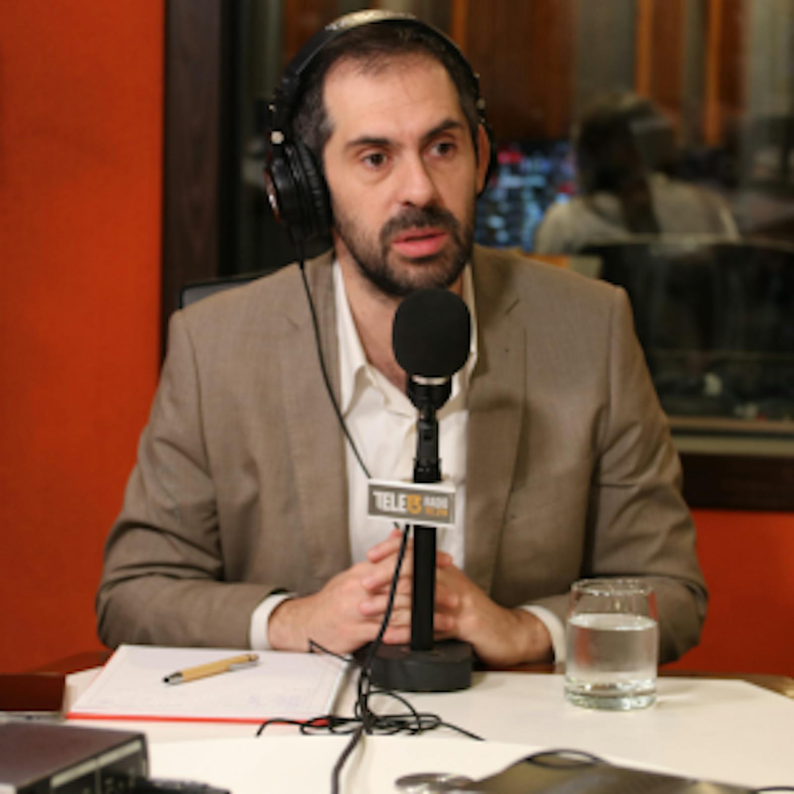 Ministro de Economía por avance legislativo del royalty minero y salario mínimo: "Estamos logrando avances que son sustantivos” episode artwork