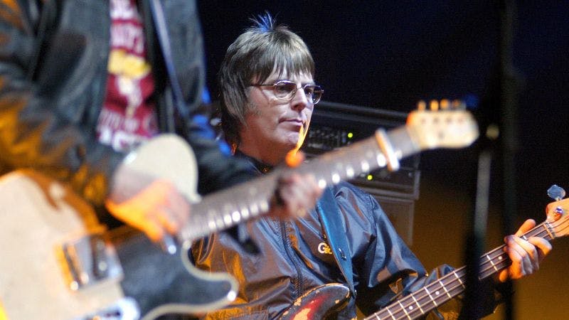 Las mejores líneas de bajo de Andy Rourke