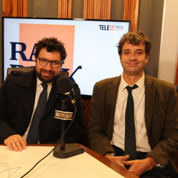 Los comisionados expertos Juan José Ossa (RN) y Gabriel Osorio (PS) abordan el trabajo de la comisión