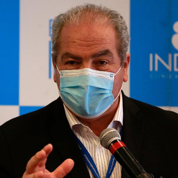 Luis Castillo, ex subsecretario de Redes Asistenciales: Hay que reenfocarse en mejorar la gestión del manejo de esta crisis, de estos casos