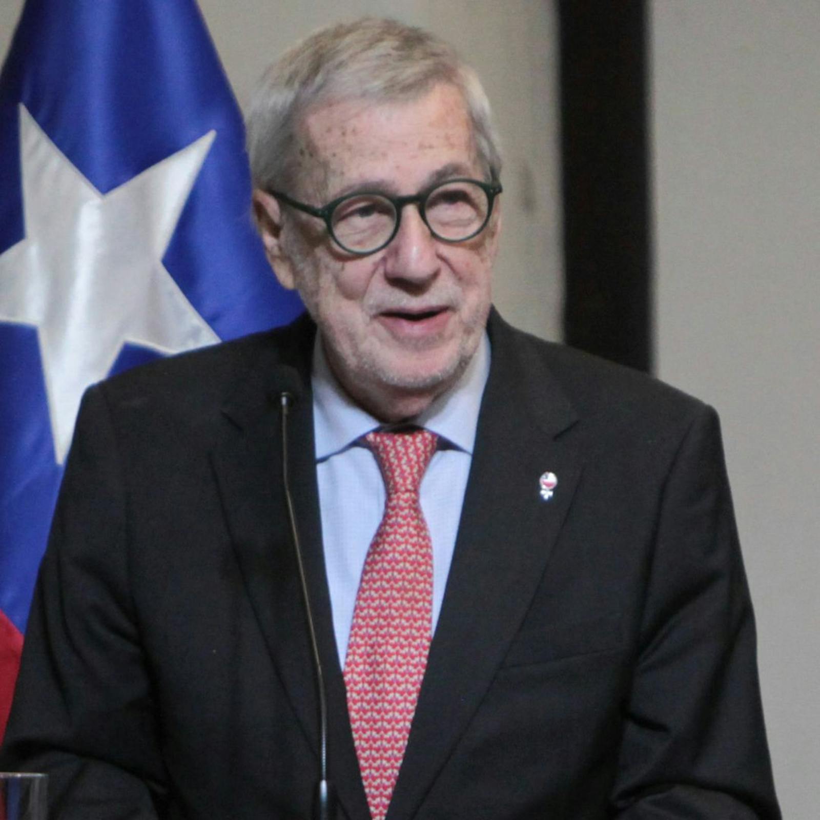 Canciller Van Klaveren y traslado de embajador de París a Ottawa por denuncia de acoso laboral: “Eso no está confirmado en absoluto, lo que si tenemos confirmado es que tenemos nuevo embajador en París” episode artwork