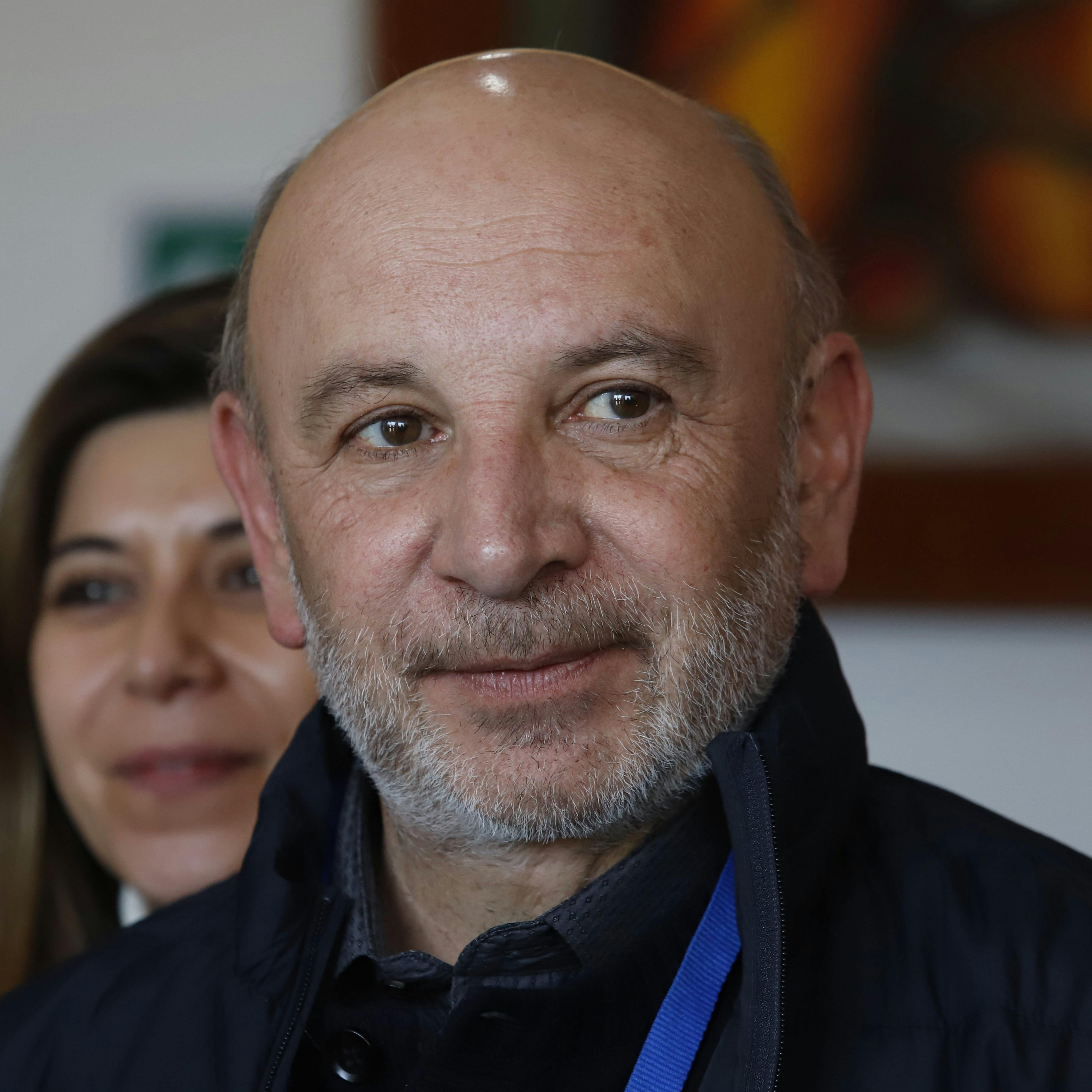 Senador Juan Luis Castro por robo de computadores: “Aquí pareciera que el móvil es de carácter político, de inteligencia, quieren capturar información”