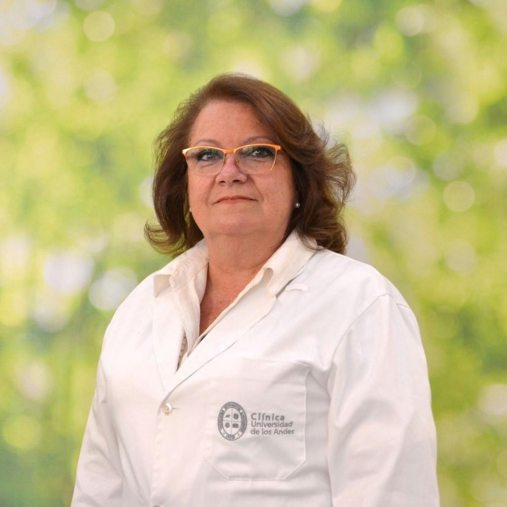 Dra. Kunstmann por enfermedades cardiovasculares: La prevalencia de enfermedades cardiacas es alta. Es la primera causa de muerte tanto en hombres como en mujeres