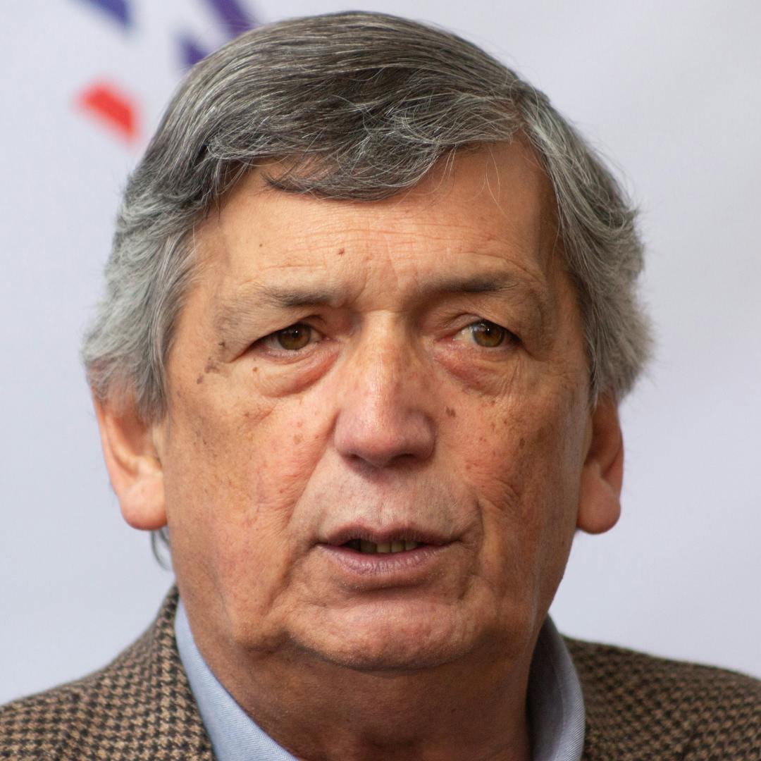 Lautaro Carmona (PC) por reunión entre el Gobierno y Chile Vamos: Espero que entregue resultados, no en beneficio de Chile Vamos o del Ejecutivo, sino en beneficio del país