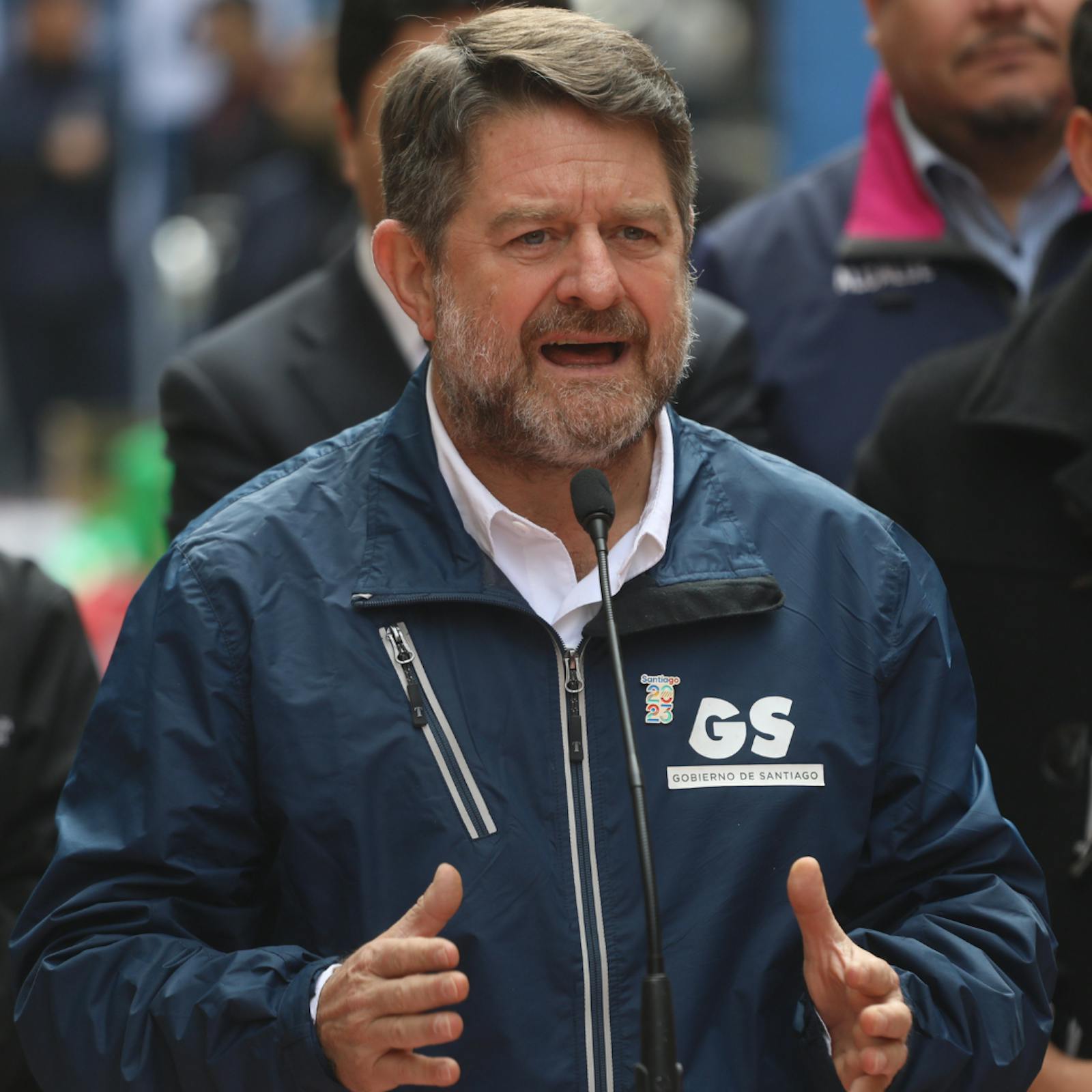 Gobernador de la Región Metropolitana tras sistema frontal: "Hay que avanzar en la construcción de infraestructura que permita hacer frente a los efectos del cambio climático" episode artwork