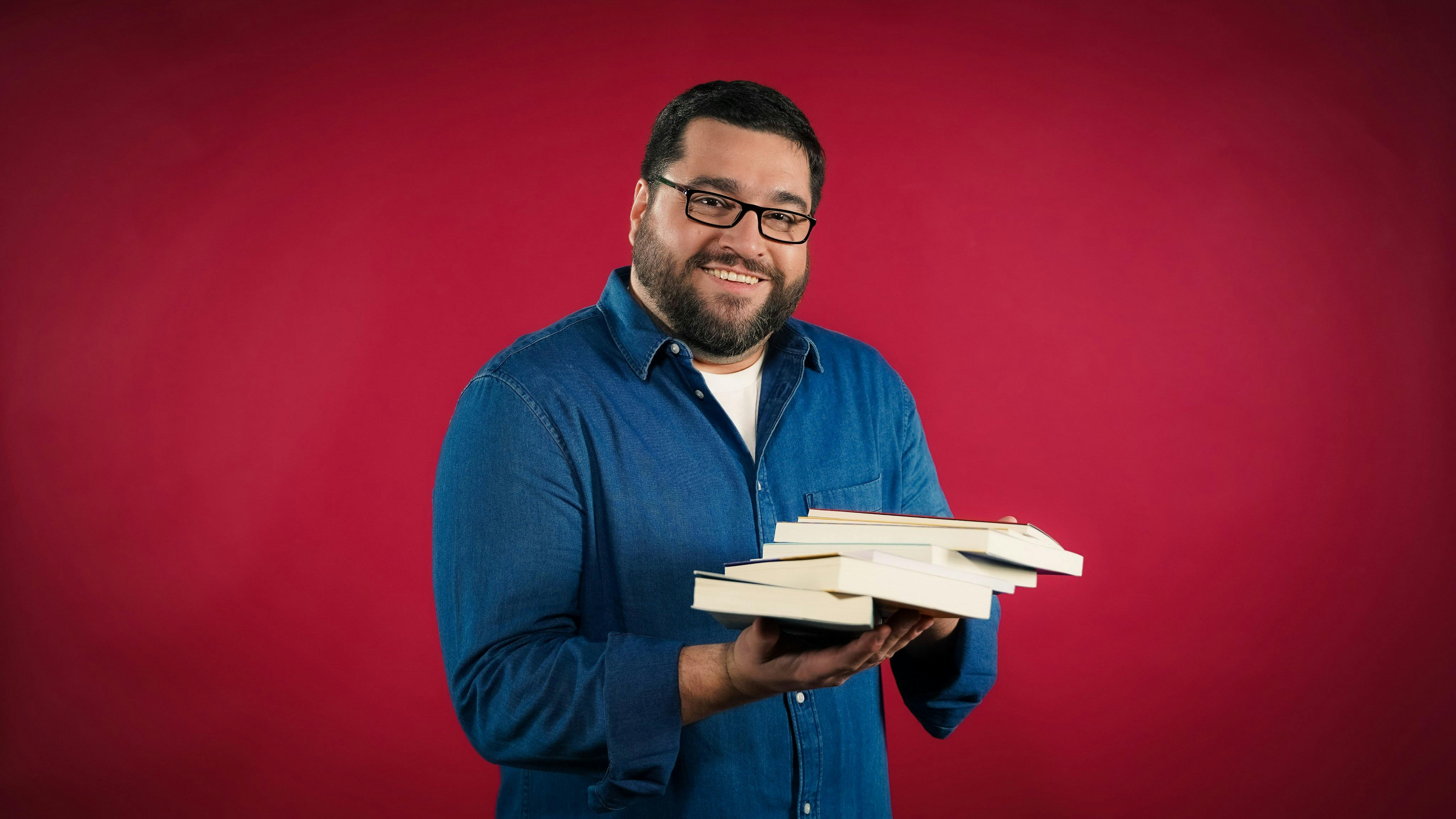 Matías Claro de Truman Libreros recomendó y sortea libros para empezar septiembre con buenas lecturas.