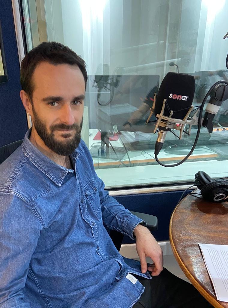 Director de Educacion2020  por propuesta de educación en el texto constitucional: el texto actualmente presenta un desequilibrio