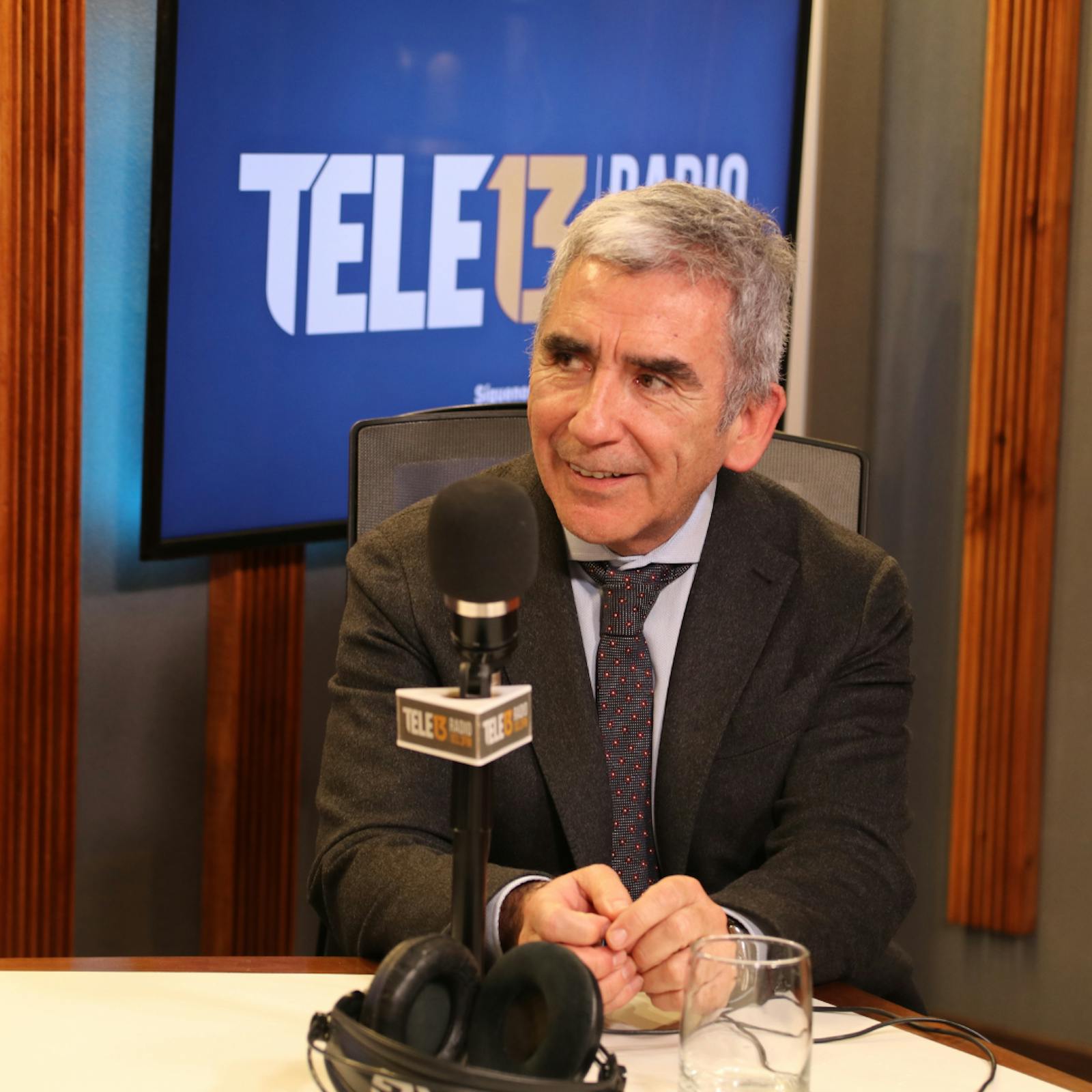 Carlos Peña por cuarto aniversario 18-O: "La derecha con un discurso más autoritario, más simplista (....) ganó más terreno" episode artwork