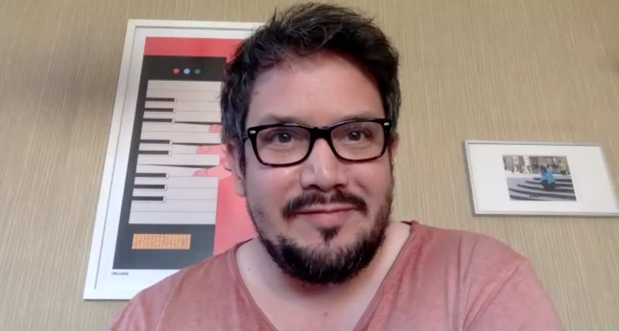 Conversamos con Tomás Martinez, director de Mala Espina Check sobre las fake news de cara al plebiscito