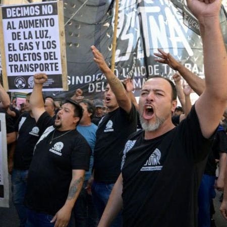 El decreto de Necesidad y Urgencia presentado por Milei