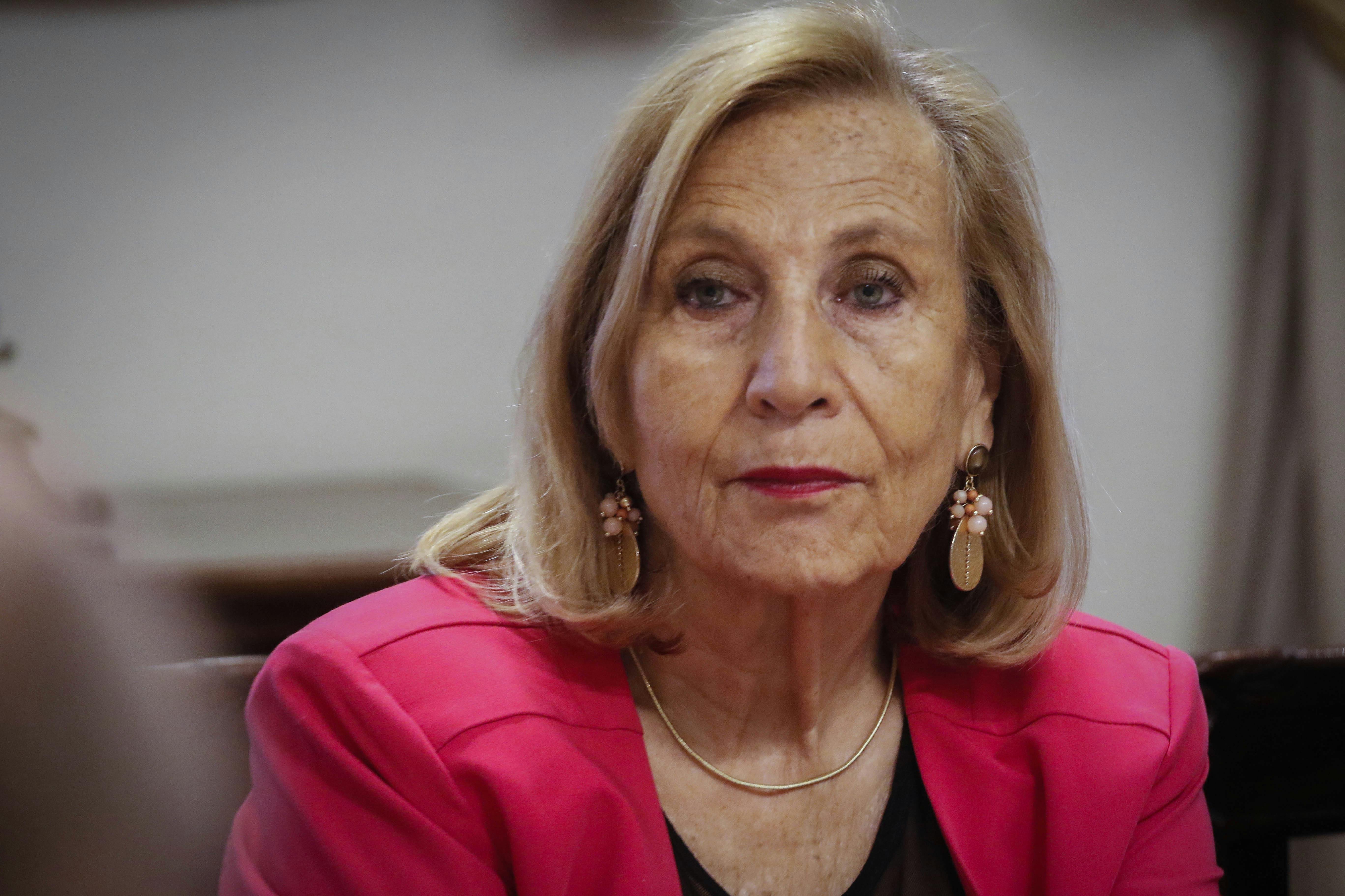 Helia Molina analizó las irregularidades en las cirugías del Hospital Sótero del Río