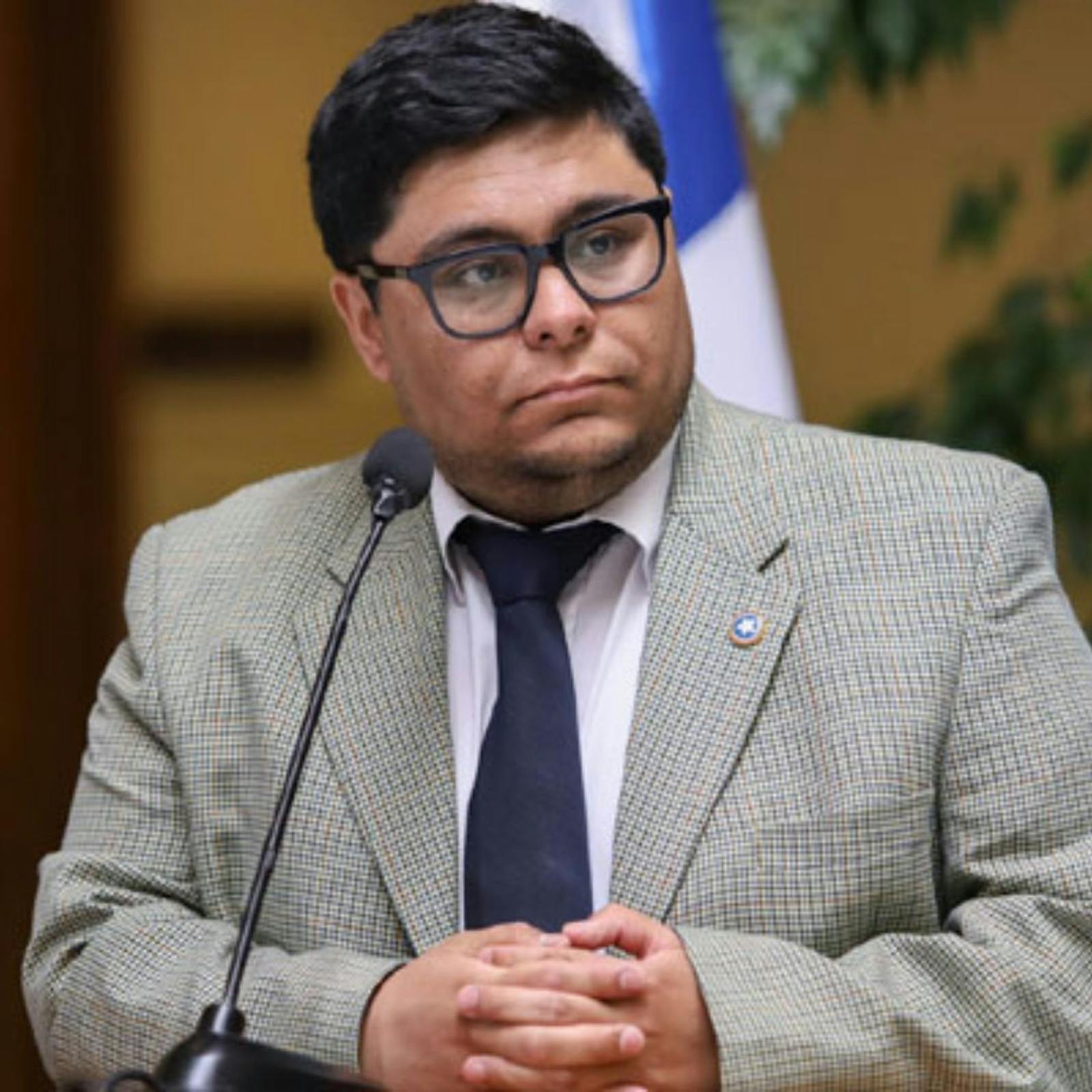 Diputado Meza (Republicanos) por reuniones de ministros con Zalaquett: "Las confianzas están quebradas y se instala la sospecha de lo que ocurrió" episode artwork