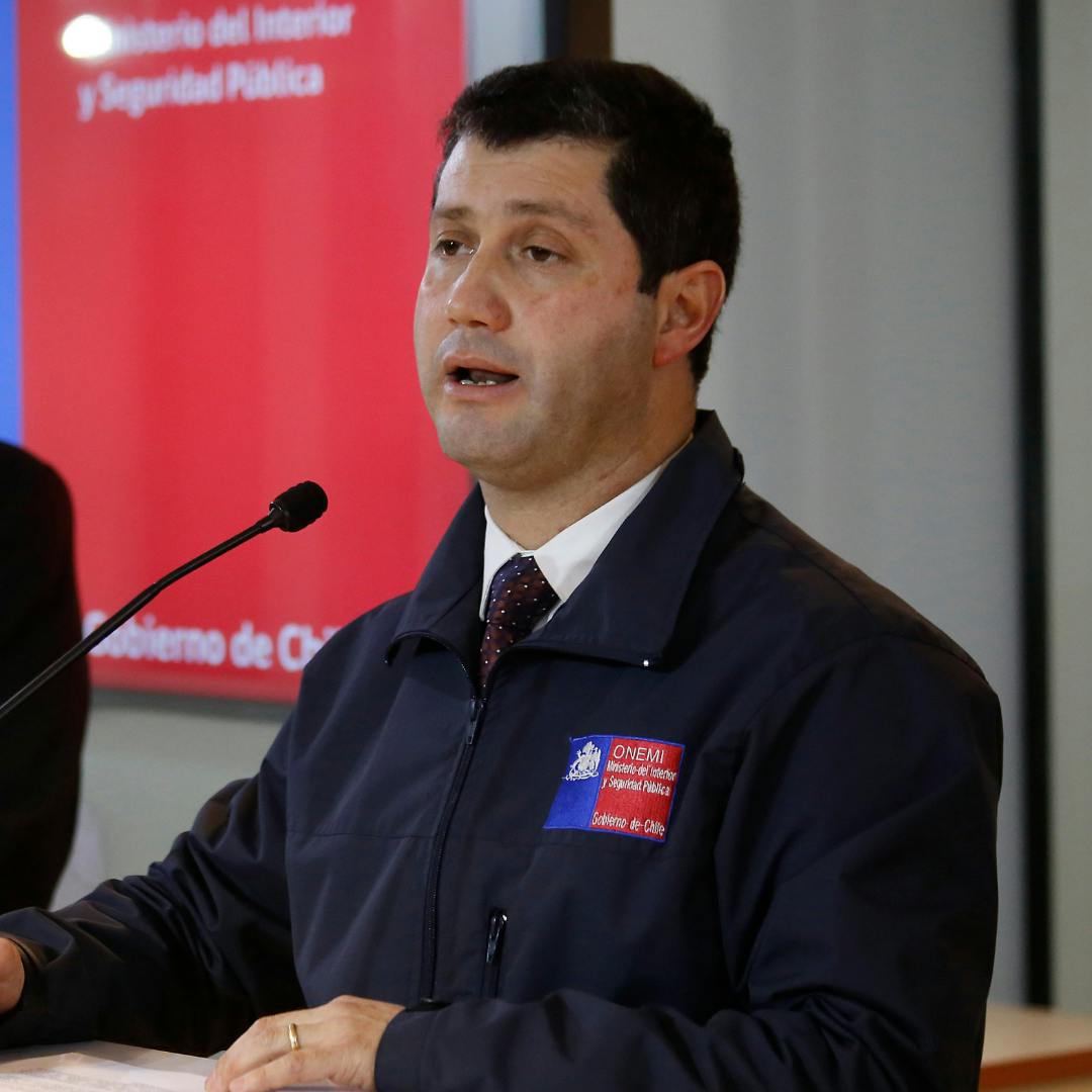 Ex subdirector de la Onemi por incendios forestales y problemas en evacuación: “Seguimos usando la misma herramienta para distintas amenazas”