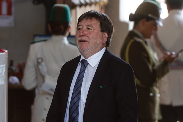 Entrevista | Presidente de la Cámara y FFAA en las calles: “A ellos no les acomoda esta conversación, pero están disponibles”