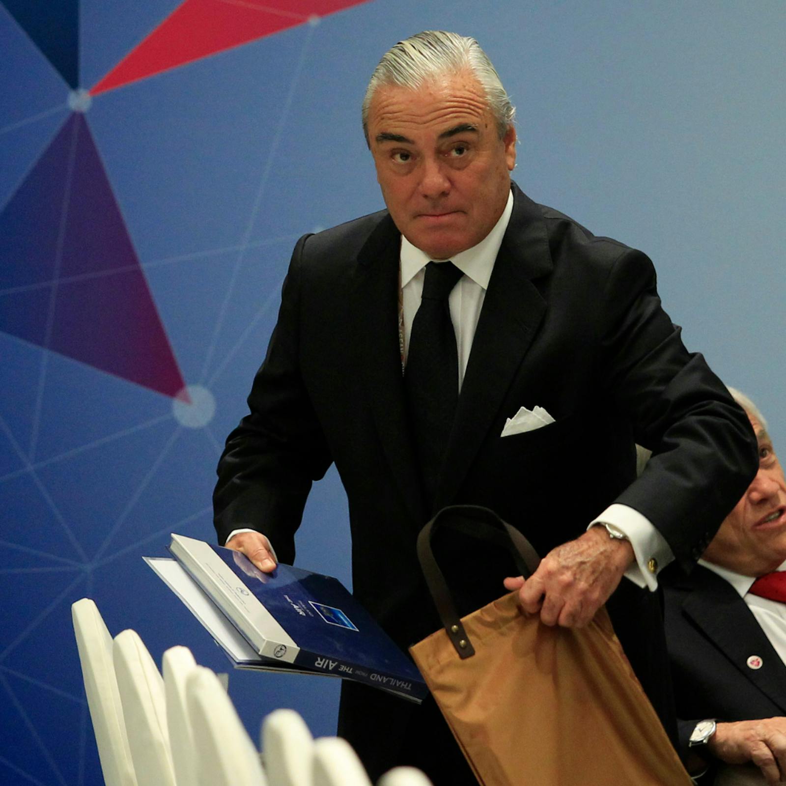Director de Protocolo de Piñera: “El funeral del ex presidente Piñera cumplirá una plantilla casi igual a lo ocurrido de la despedida de Patricio Aylwin” episode artwork