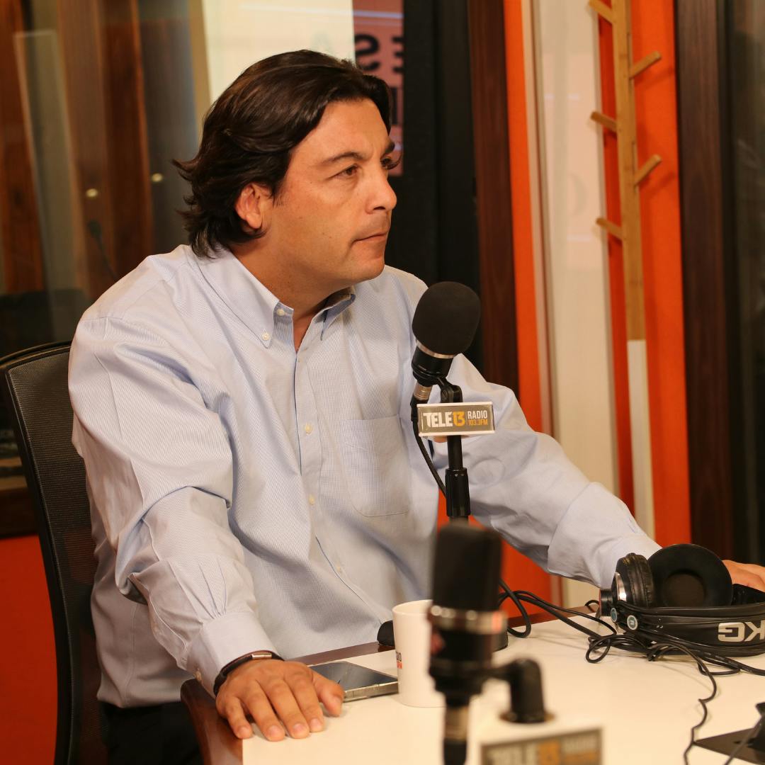 Diputado Leiva (PS): “No le voy a entregar a un Presidente que por decreto supremo pueda utilizar las FF.AA. para un destino distinto para lo cual están destinados”
