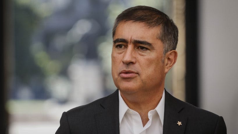 Entrevista | Mario Desbordes por crisis migratoria: “No somos capaces de reconocer que hay que hacer la famosa zanja”