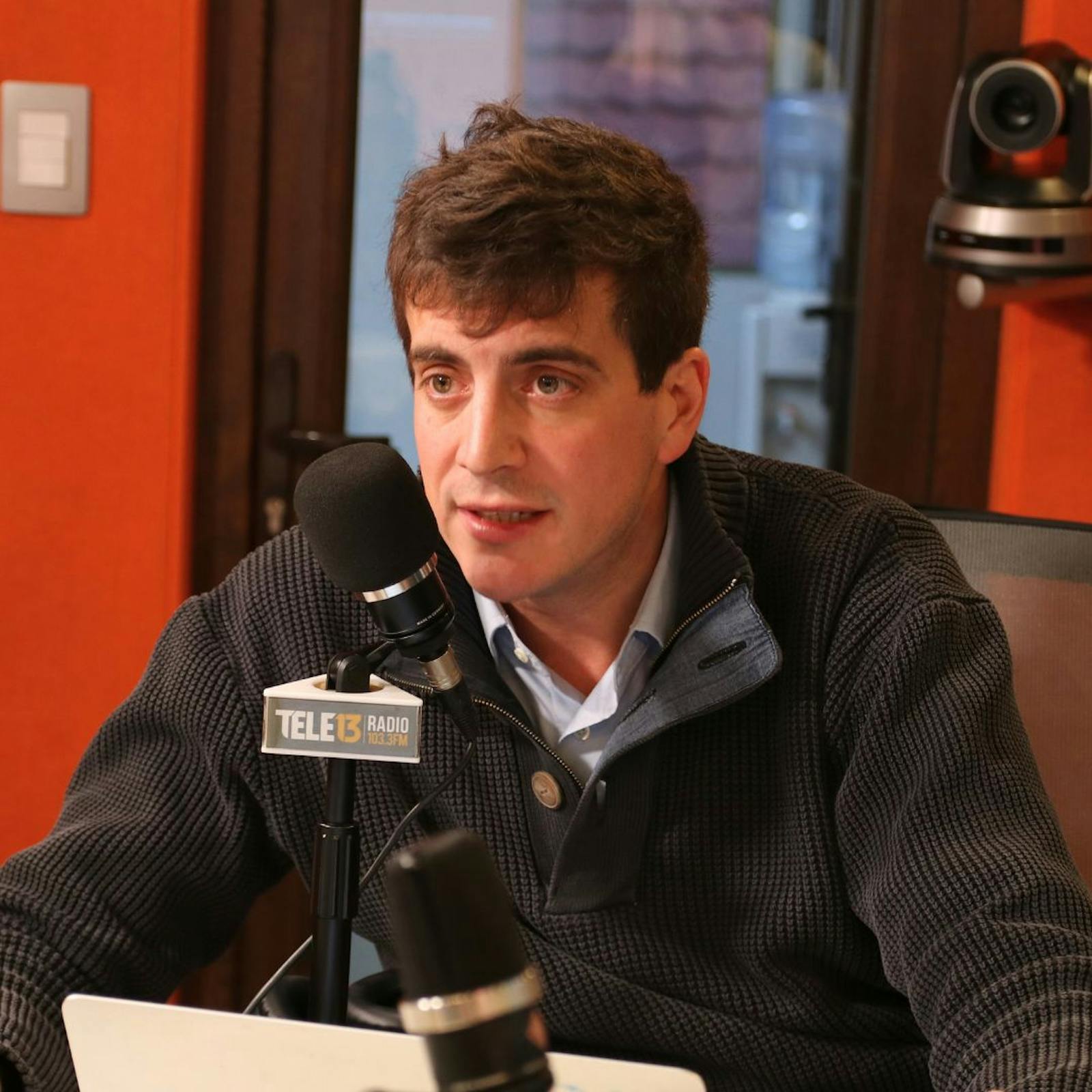 Diputado Schalper (RN) por llamado del Presidente Boric a no legislar a “matacaballo”: “El problema que estamos teniendo es que las leyes están saliendo a mata policías” episode artwork