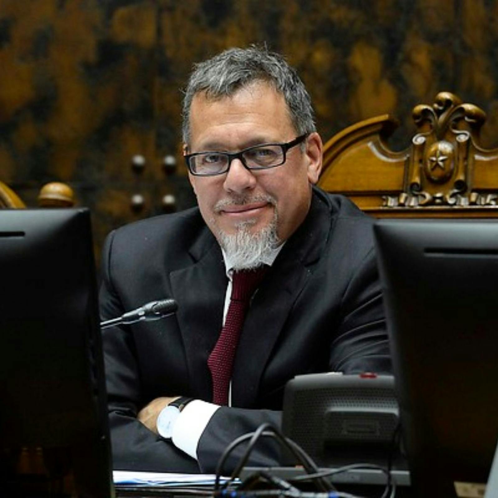 Senador Lagos Weber (PPD): “La oposición tiene todo para influir en el diseño final de las medidas, pero están cegados en ahogar al Gobierno” episode artwork