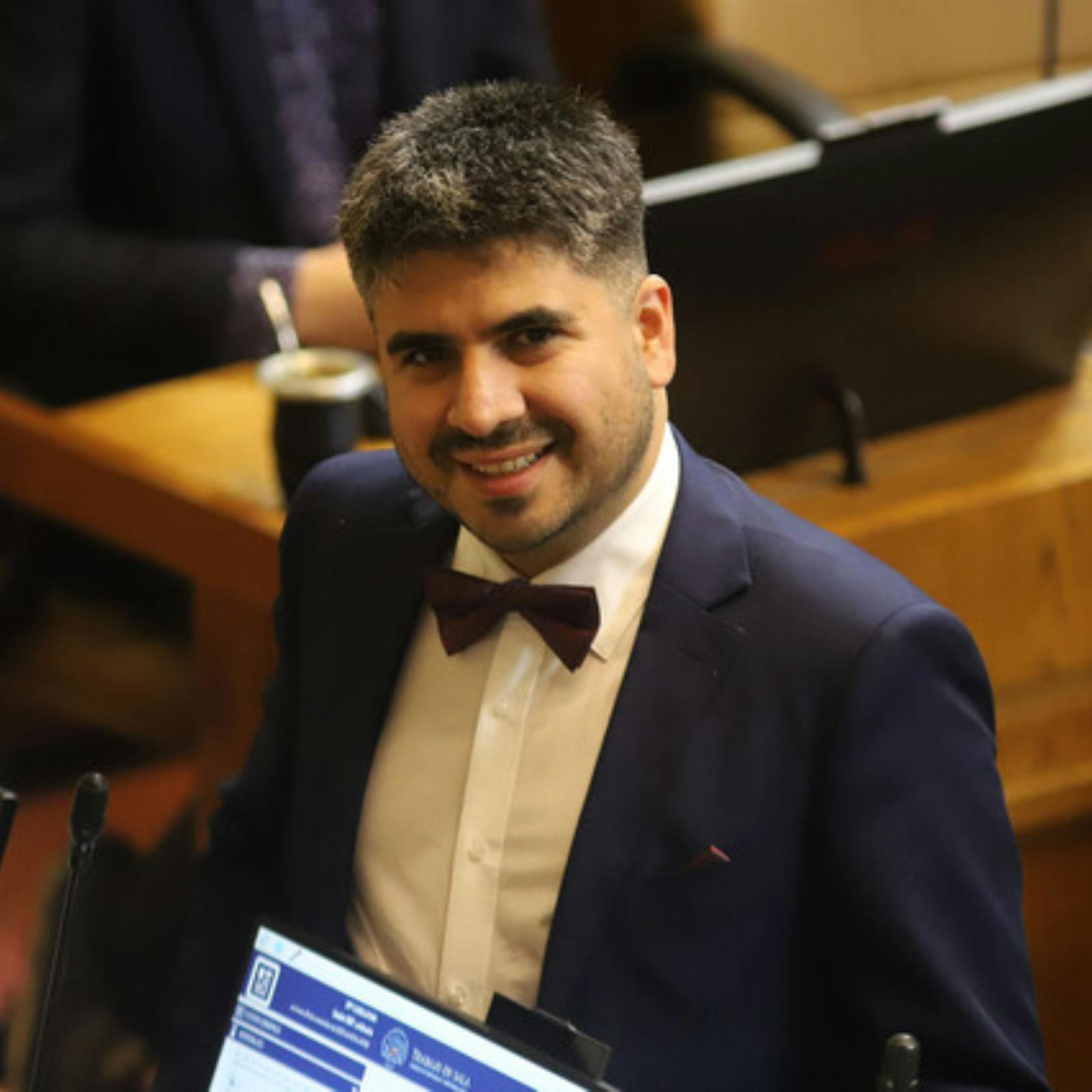 Diputado Lagomarsino por Ley Corta de Isapres: "Trae costos y uno asume con la mejor cara, con la tranquilidad de que no se vendió" episode artwork