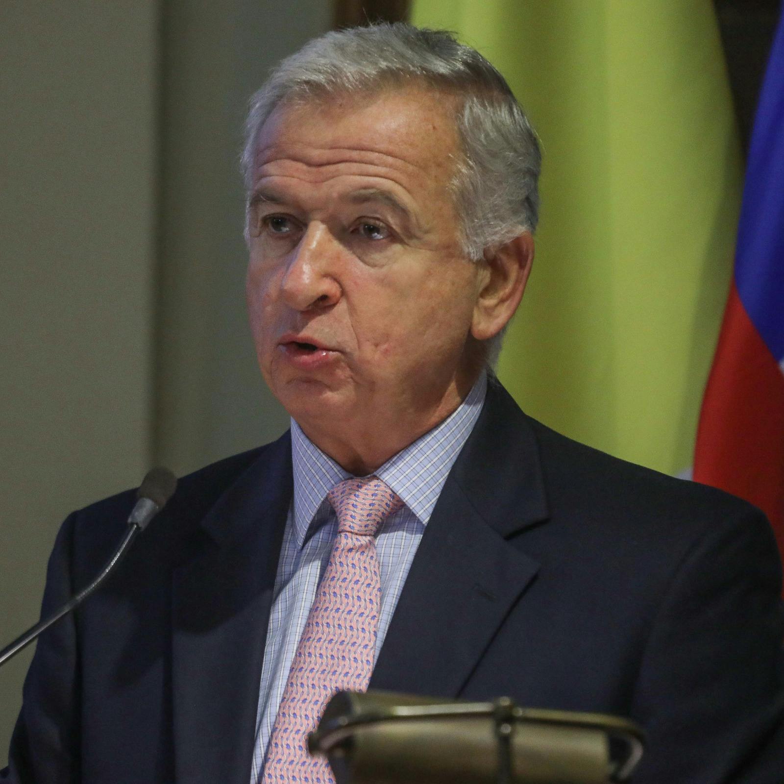 Director Clapes UC, Felipe Larraín, por mea culpa del Presidente Boric: “Estos dos años no han sido en vano, todo el mundo aprende estando en el Gobierno”