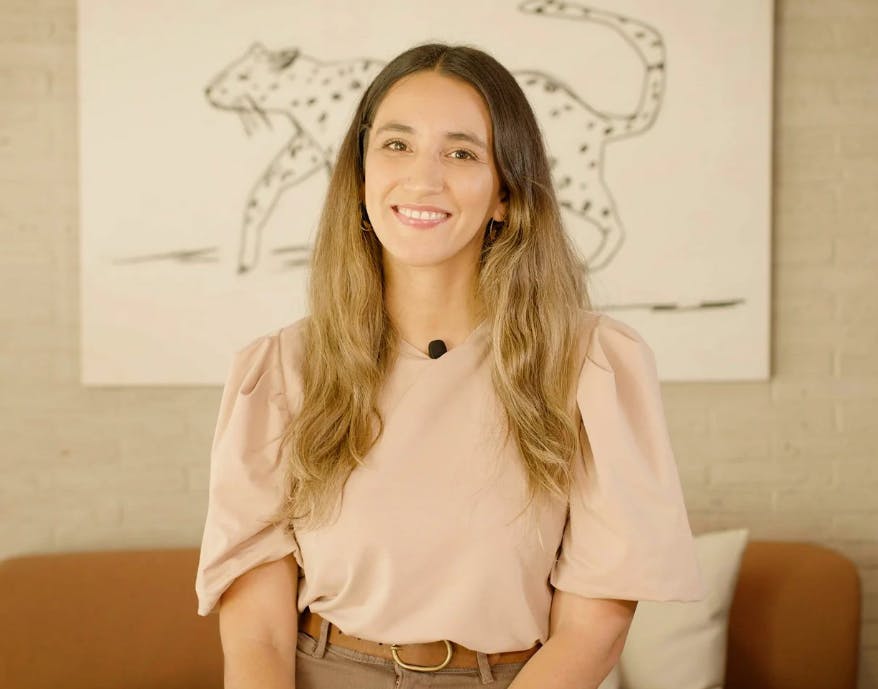 Romina Capetillo y una clase precisa sobre influencers, estrategias digitales y educación financiera