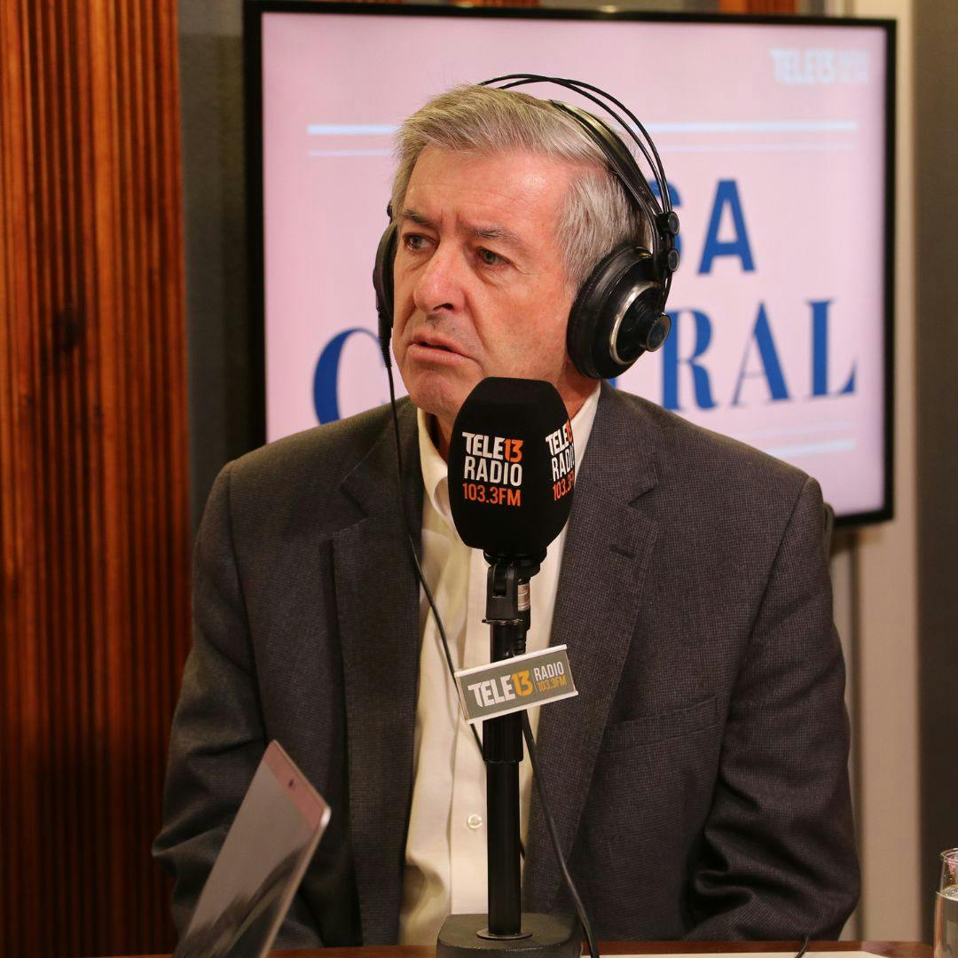 Académico UAI por comisiones de las AFP: “Las utilidades no son adecuadas, en promedio ganan un 33% al año”