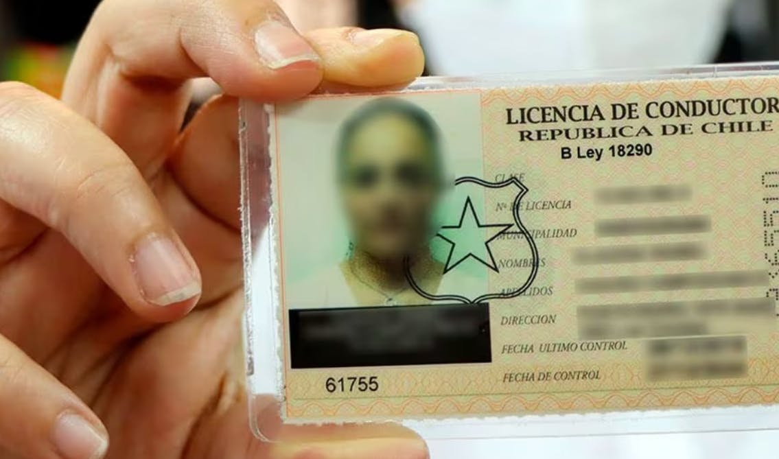 ¡Lanzaron un nuevo test teórico para las licencias de conducir! Revisamos los detalles con el Director de Movilidad de Automóvil Club de Chile 