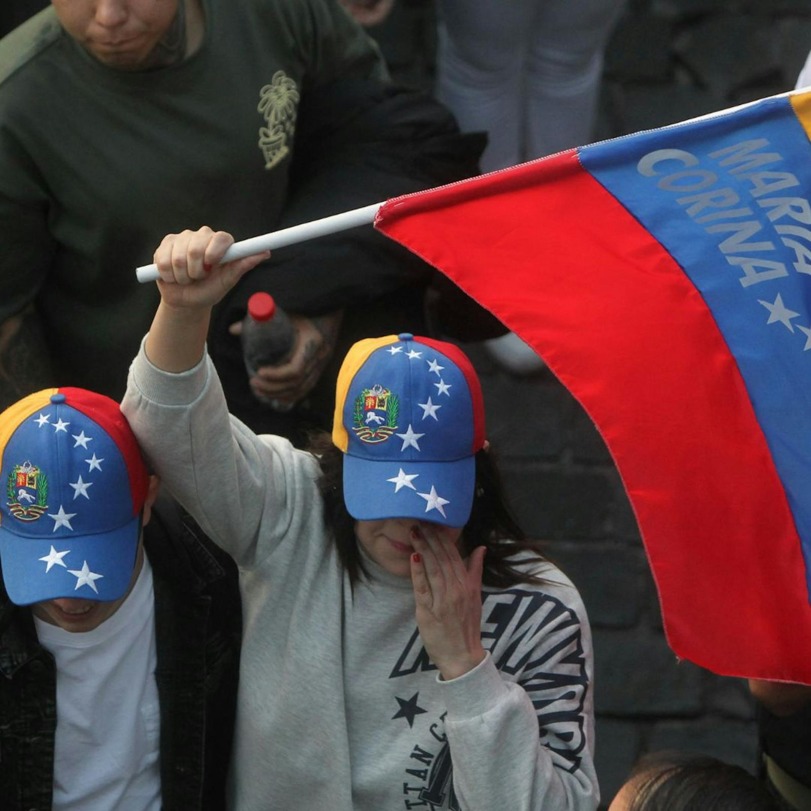 Periodista y editor venezolano: “Gente que había apoyado al chavismo hoy está pidiendo algo absolutamente democrático: ver las actas” episode artwork