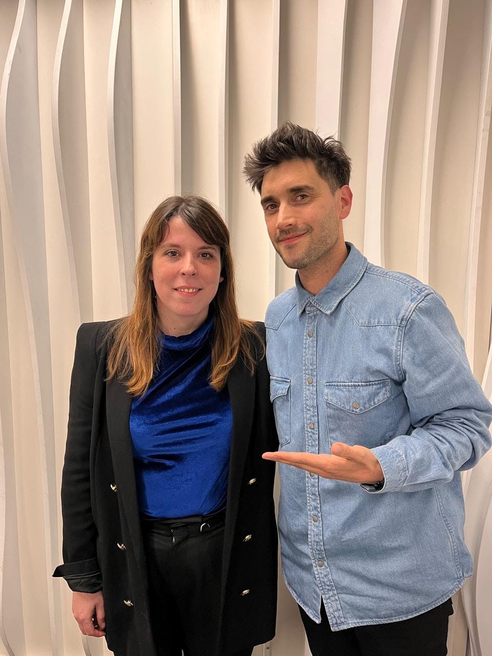 Presidenta del Frente Amplio e idea de empresa estatal eléctrica: Si no se tiene la musculatura, se ejercita. Pensemos en políticas del siglo XXI