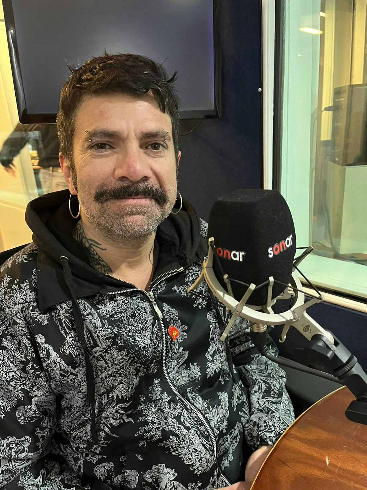 Ernesto Orellana por la obra de teatro "Edmundo". episode artwork
