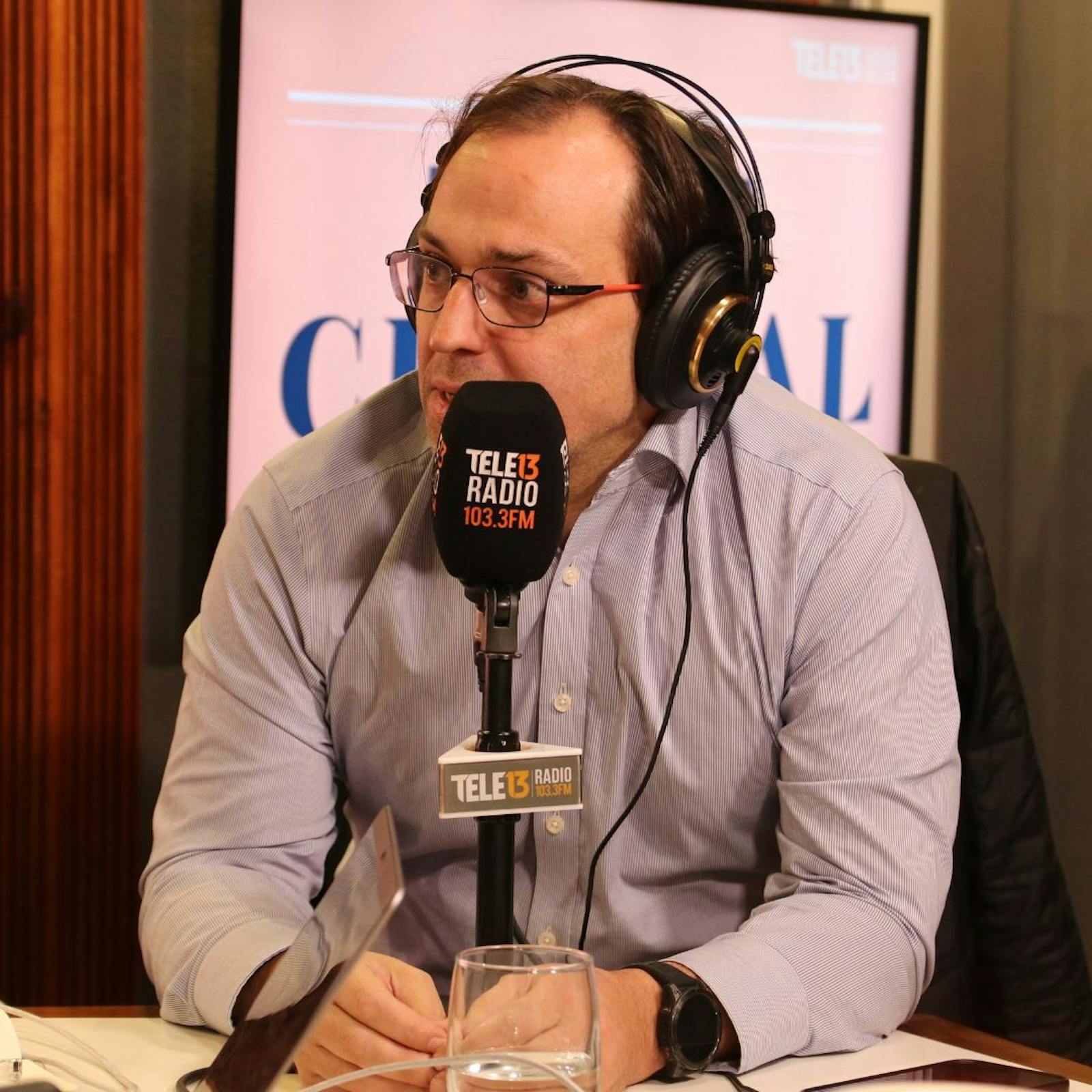 Exdirector de Presupuestos por crecimiento económico: “No va a tener mucho impacto si no se generan leyes para cambiar los incentivos para crecer”  episode artwork