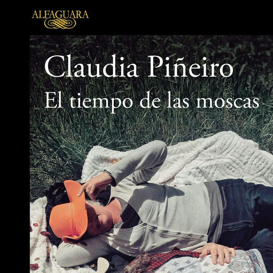 El libro El tiempo de las moscas”