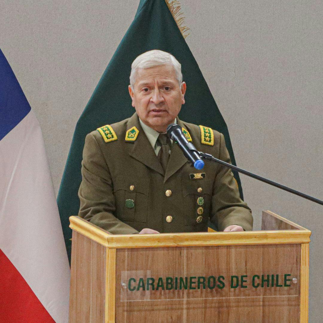 La salida del general Yáñez de Carabineros