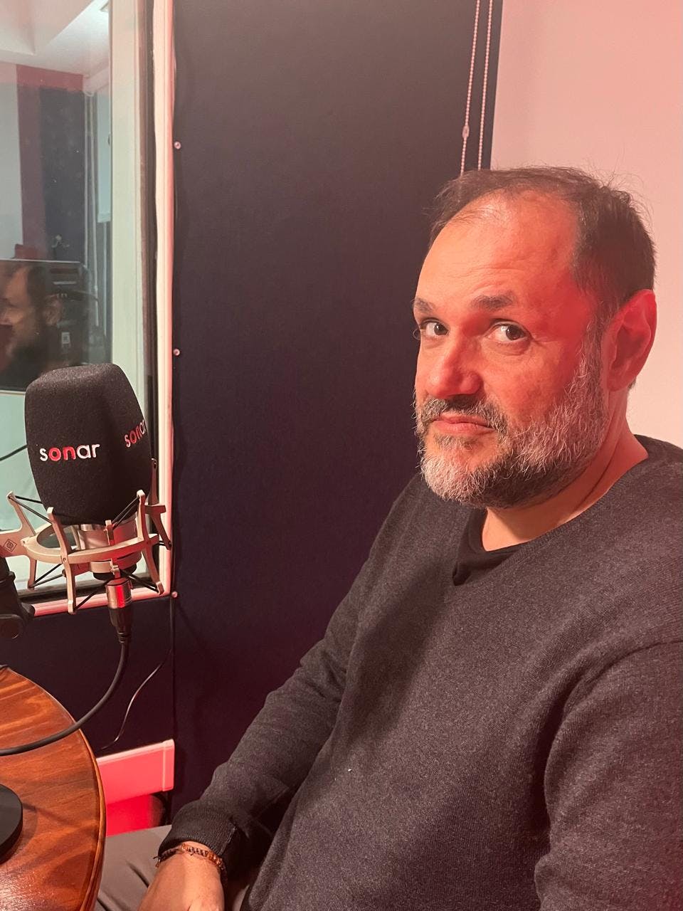 Juan Pablo Luna: "Uno entiende mejor la sociedad si deja de pensar que el estallido es un antes y un después".