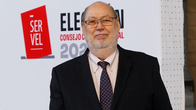 Andrés Tagle del Servel: Los primeros resultados podrían estar a las 19:00 horas.