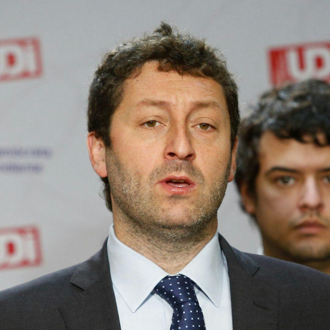 Diputado Coloma por allanamiento a oficinas de Lavín León en el Congreso: “No tengo recuerdos que se haya dado algo así”
