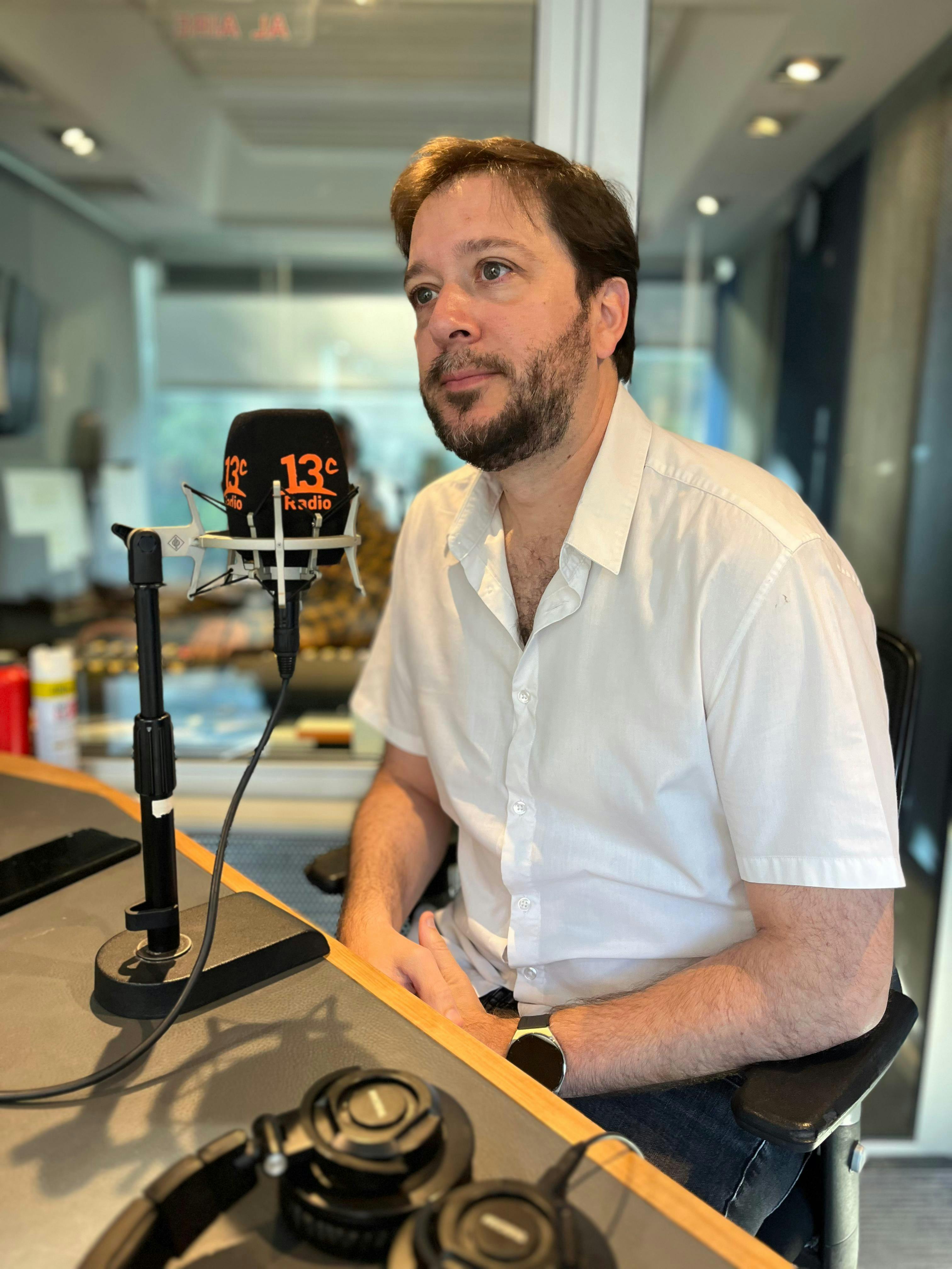 Sebastián Bowen de Déficit Cero dice que en Chile los asentamientos informales se instalaron como “una especie de solución habitacional”