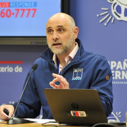 Jefe de Epidemiología del Minsal por aumento de casos de neumonía por mycoplasma: “Cada tres o cuatro años hay alzas más de lo habitual