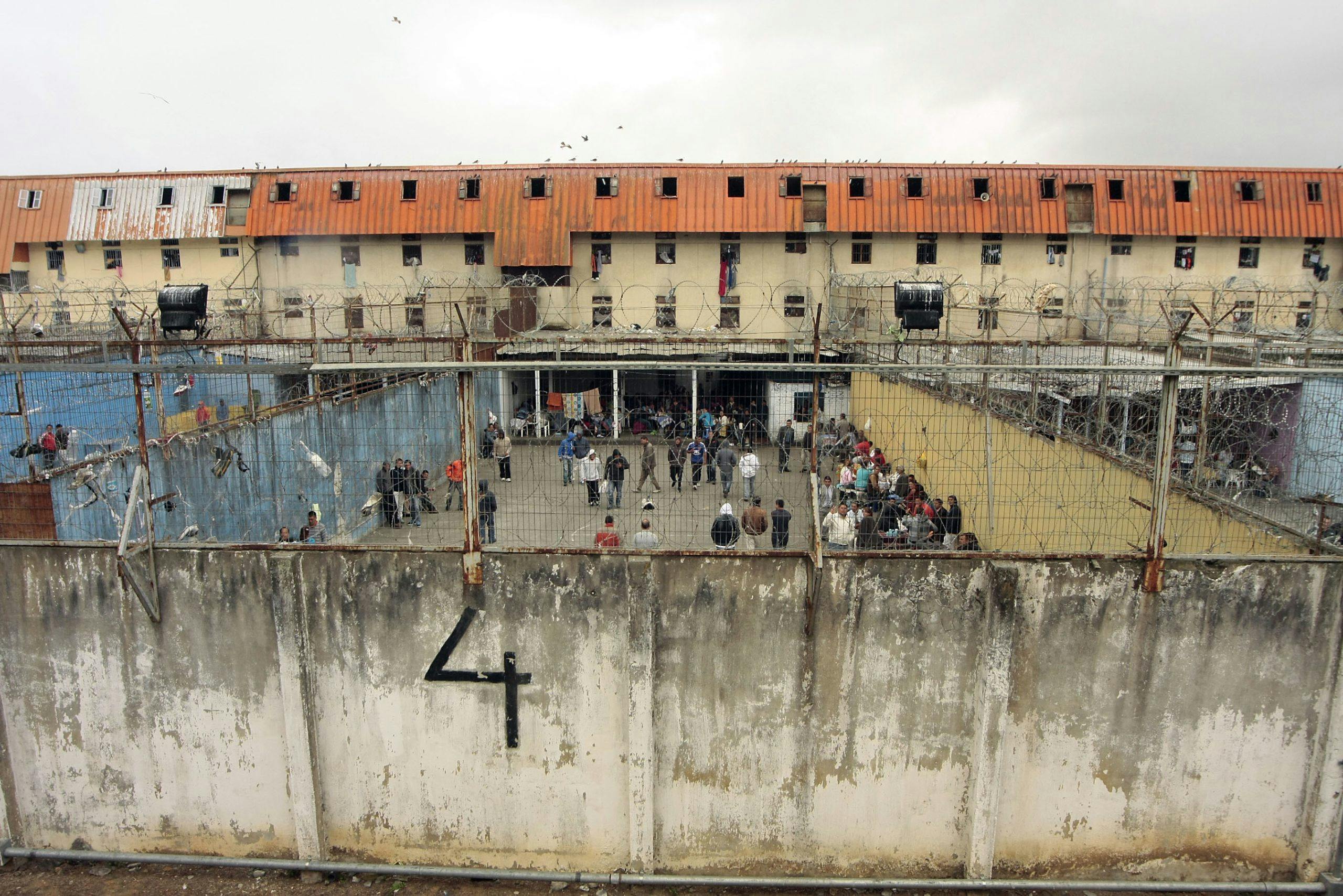 Experta por situación carcelaria en Chile: “Hay falta de asistencia y atención de profesionales para gente que tiene muchos problemas”