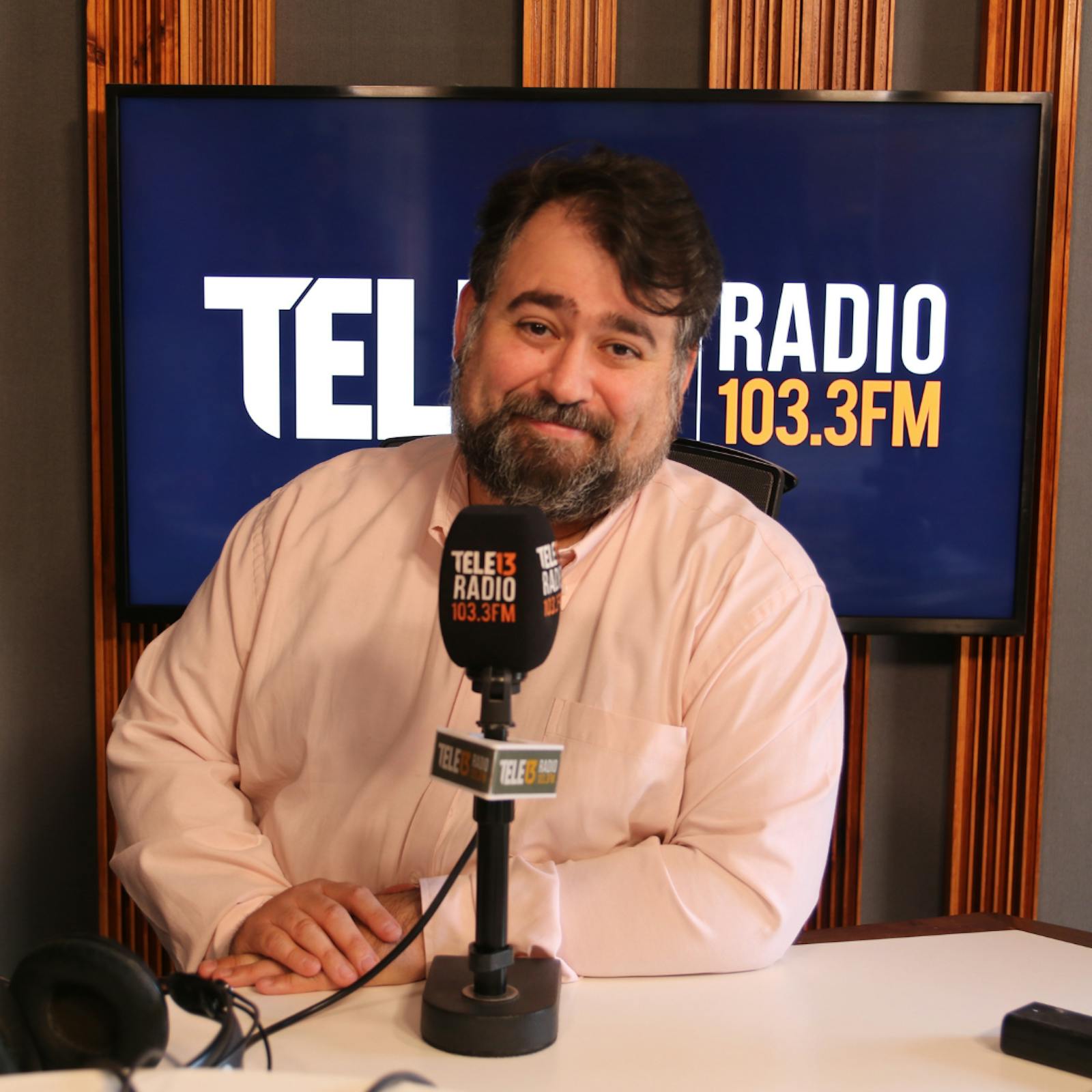 Cristóbal García Huidobro por su libro sobre Pedro Aguirre Cerda "El Presidente de Todos los Chilenos".