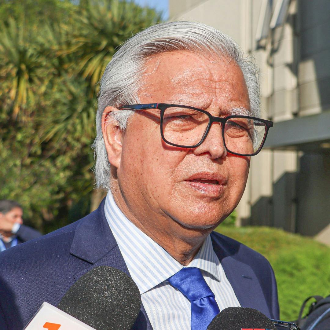Senador Saavedra (PS) por idea de plebiscitar el futuro de las AFP: Los chilenos quieren con urgencia que mejoremos sus pensiones (...) ya tendremos tiempo para hacer consultas”