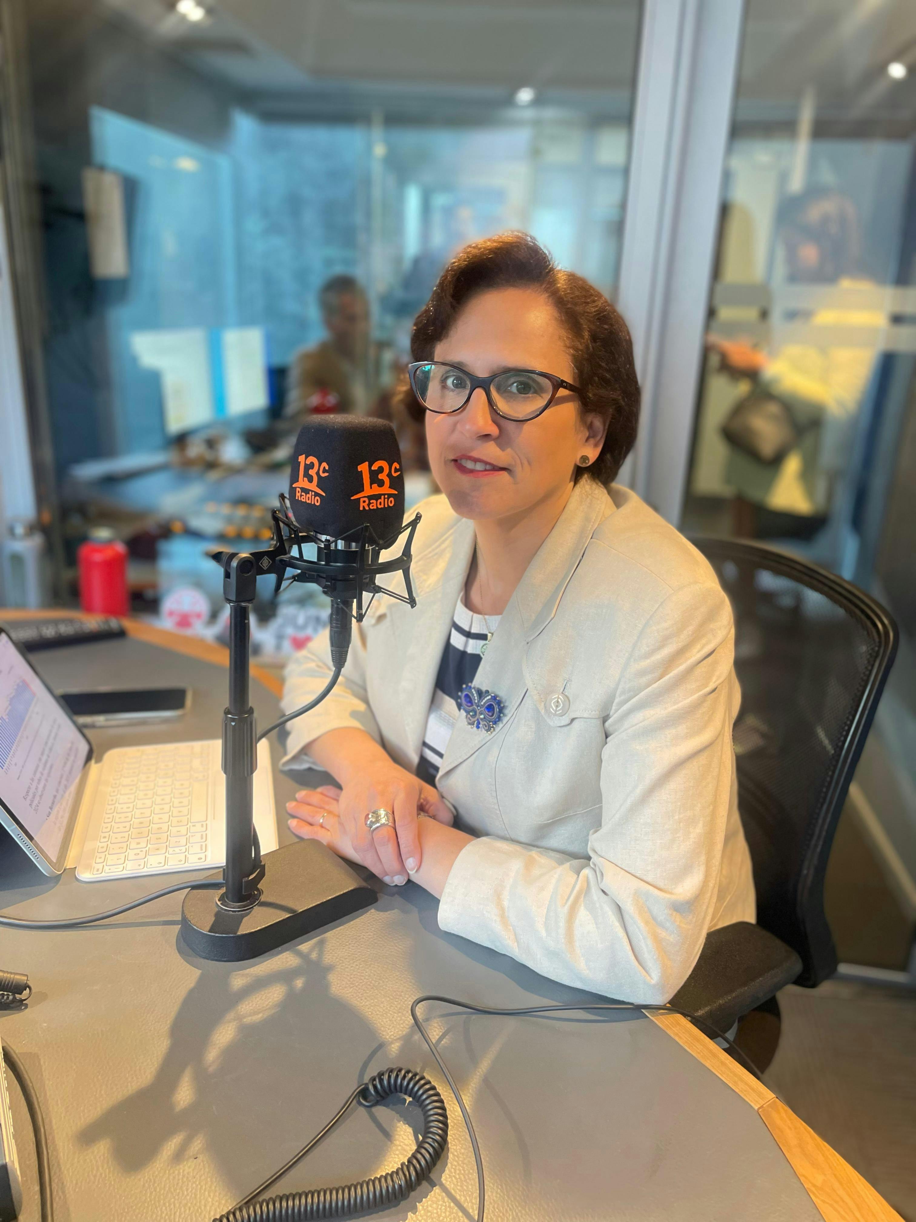 Carolina Leitao por opción de que guardias municipales porten armas: “No vamos a hacer policías express”